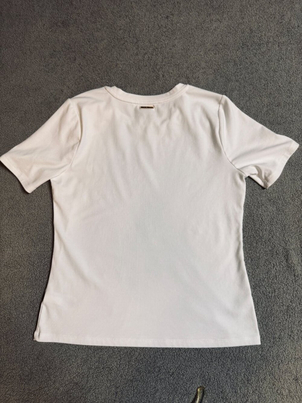 MICHAEL Michael Kors White Grommet Lace-Up Shoulder Tee Size M - Picture 2 of 9